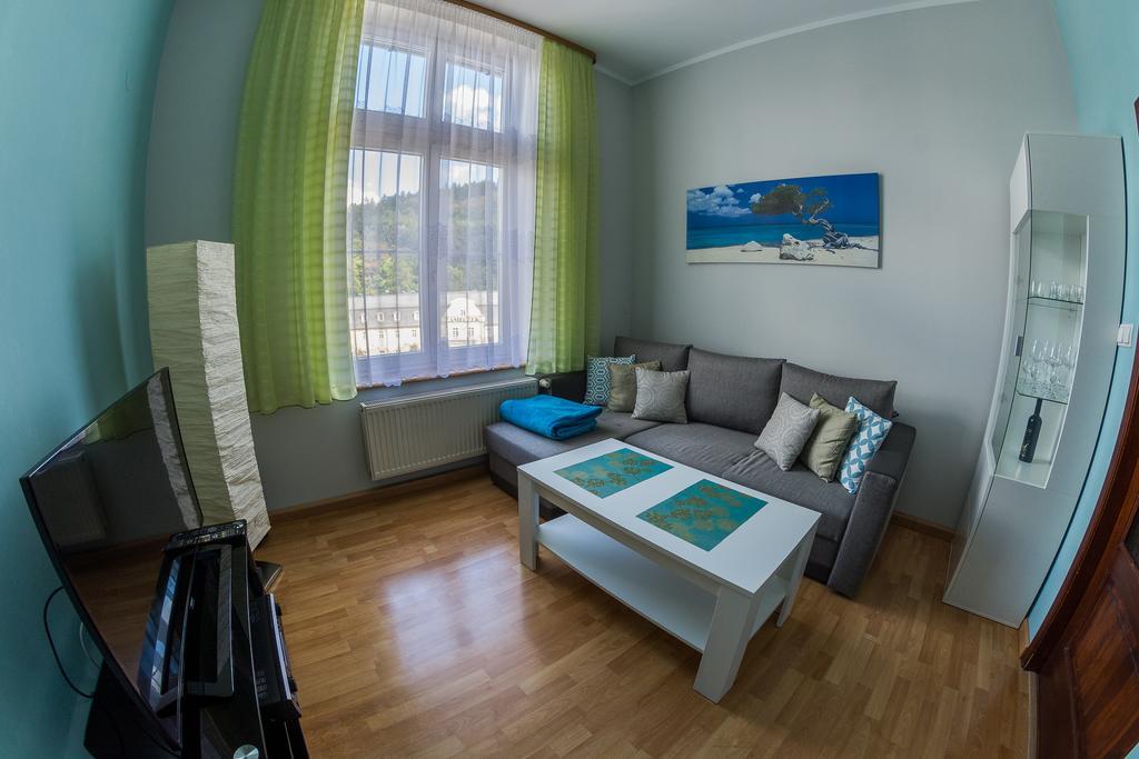 Apartamento Apartament Zdrojowa 45 Kudowa-Zdrój Exterior foto